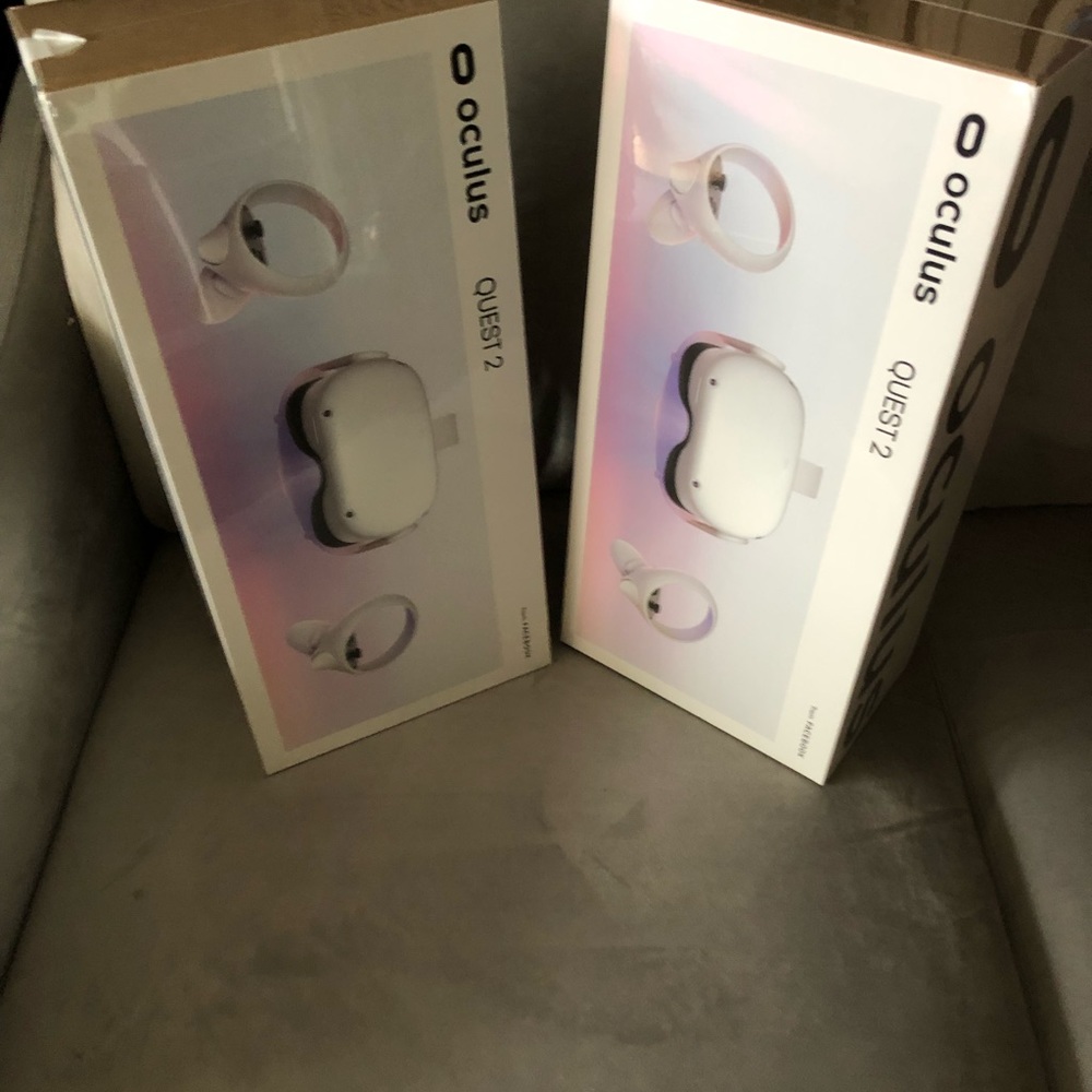 Oculus Quest 2: Advanced All-In-One Virtual Reality Headset - 128GB - $275